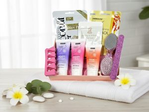Pampering foot care gift set
